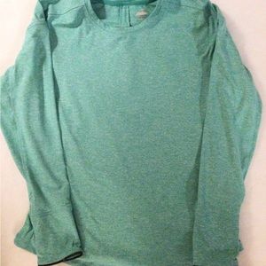 Avia  Lightweight Long Sleeve Top. Size Large (12-14)